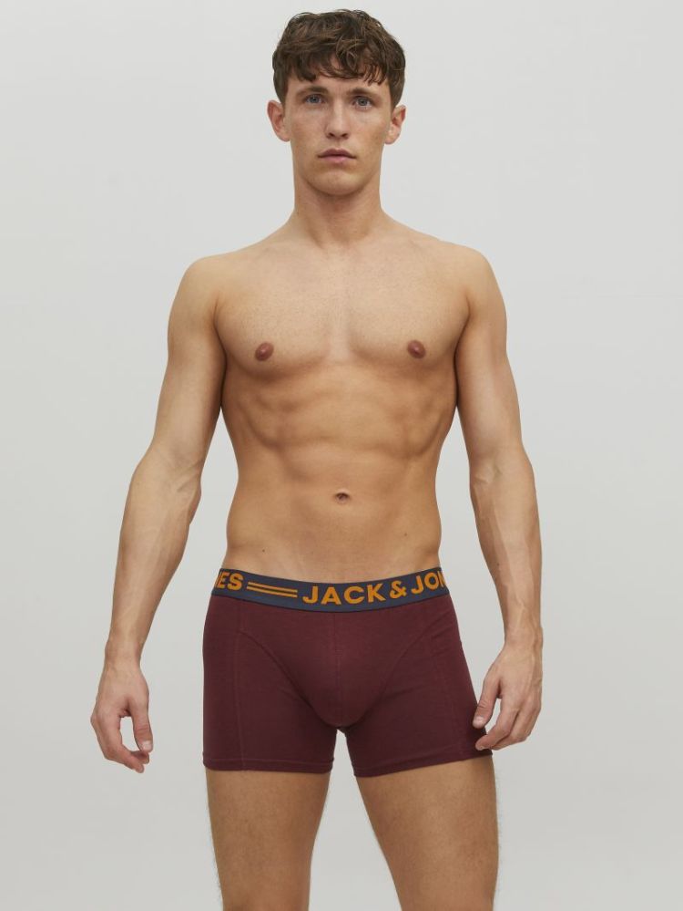 177083 Burgundy