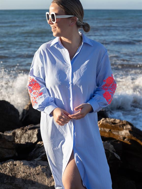 Shirt dress