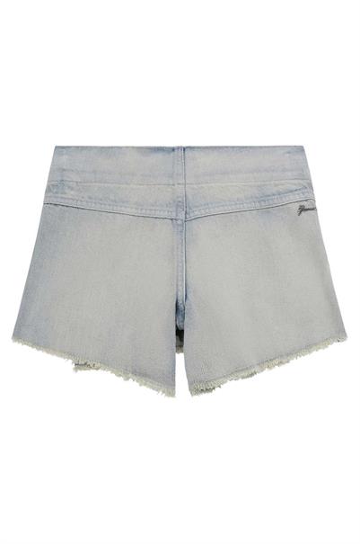 short meisjes