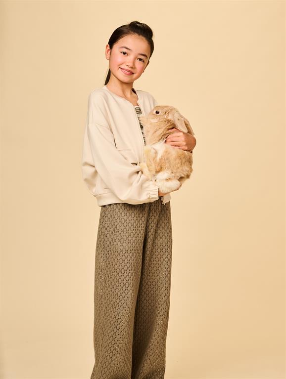 Soft neutrals